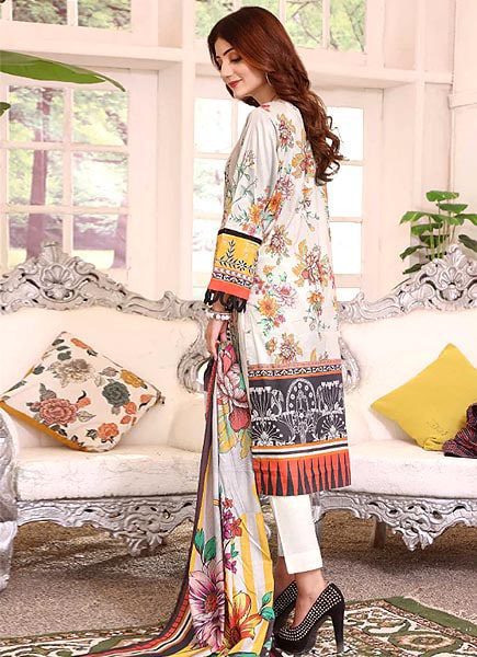 HS-Embroidered-Lawn-3Pcs-Unstitched-Suit-V9-2-min.jpg HS-Embroidered-Lawn-3Pcs-Unstitched-Suit-V9-2-min.jpg
