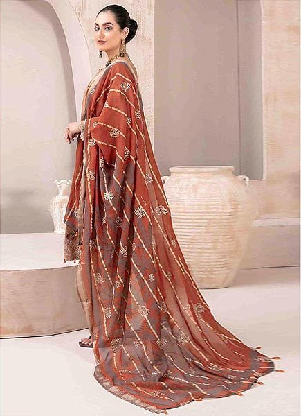 Mahrooh-Embroidered-Unstitched-3pcs-Suit-92521-002-min.jpg Mahrooh-Embroidered-Unstitched-3pcs-Suit-92521-002-min.jpg