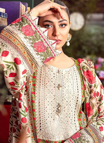 Maria-B-Lawn-Embroidery-3Pcs-Unstitched-V19-3-min.jpg Maria-B-Lawn-Embroidery-3Pcs-Unstitched-V19-3-min.jpg
