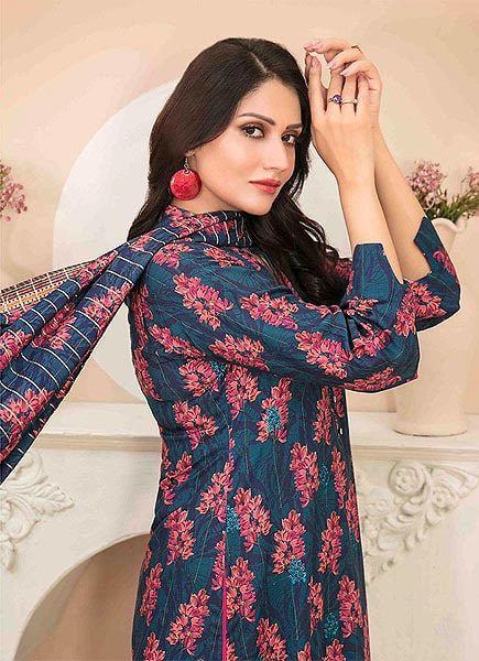 Tawakkal-Viscose-Embroidered-Unstitched-3Pcs-Suit-With-Shawl-V4-002-min.jpg Tawakkal-Viscose-Embroidered-Unstitched-3Pcs-Suit-With-Shawl-V4-002-min.jpg